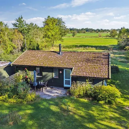 Ela - 1-1km From The Sea By Interhome *